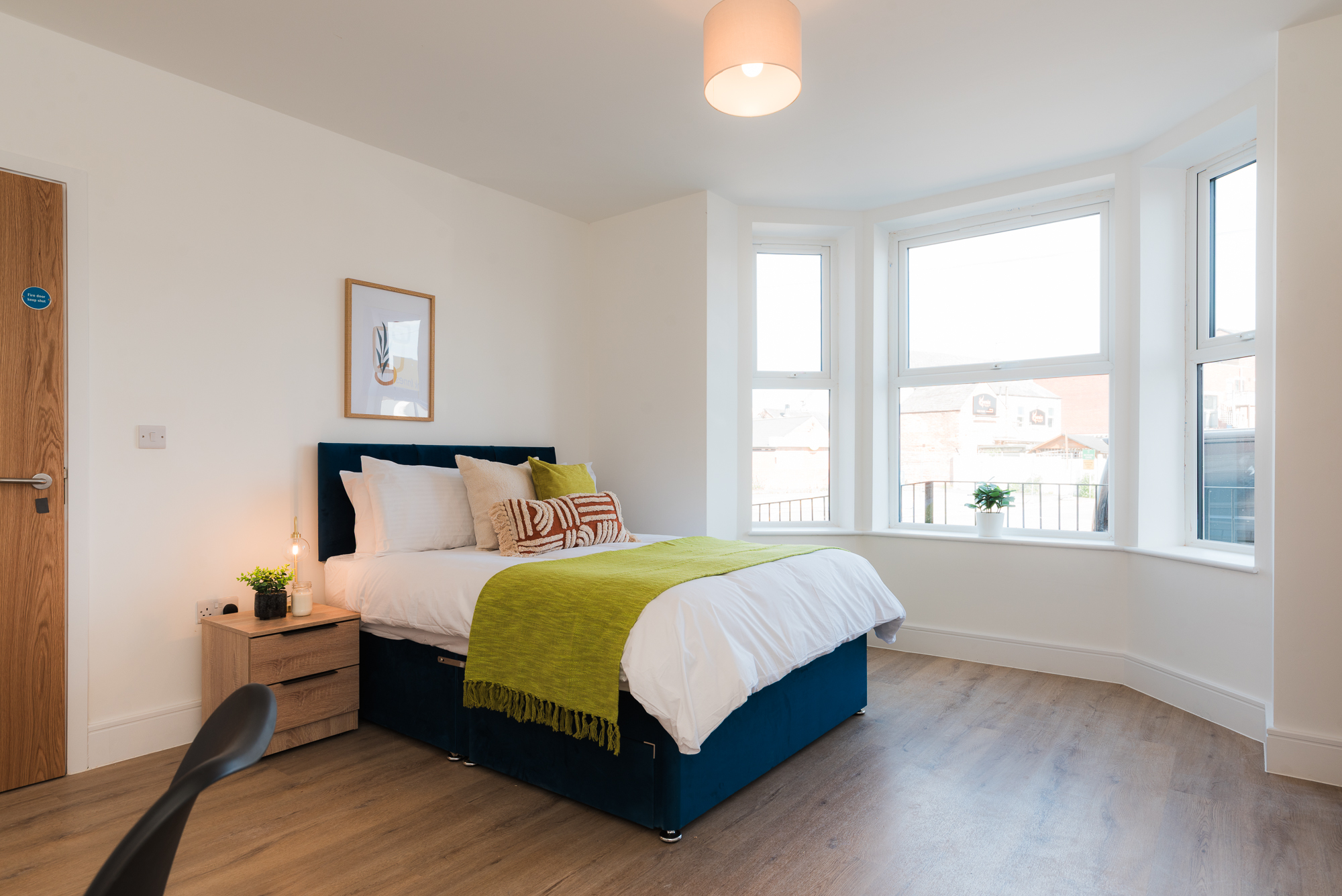 Beaconsfield Street - Bedroom with Bay Window
